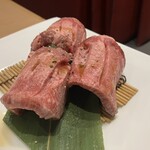 炭火焼肉 キョロちゃん - 