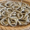 蕎麦にしざわ - 田舎そば(近景)
