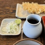 小岩やぶそば - 薬味とつゆ