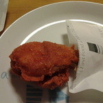 ファミリーマート - 料理写真:レッドチリチキン(手前) プレミアムチキン(奥)
