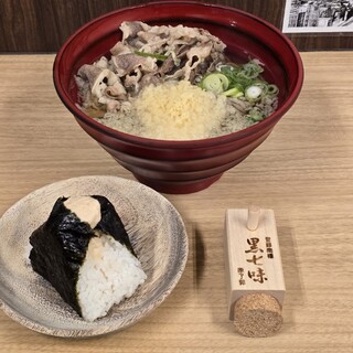 肉そばとおにぎり 一のや_1