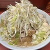 ラーメン二郎 - 料理写真:小ラーメン（900円）＋うずら（100円）＋しょうが（100円）、野菜・ニンニク