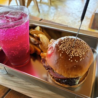 Cow Burgers_0