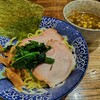 豚骨醤油ラーメン まじめ家 - 