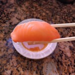 回転寿司 トピカル - サーモン