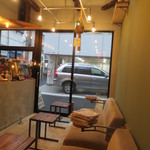 マイティ ステップス コーヒー ストップ - 店内３