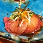 魚菜 由良 - 寒ブリのユッケ