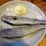 根室食堂 - 氷下魚2本480円