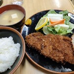 ラーメン とんかつ 忠 - とんかつ定食　1100円