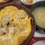 やよい軒 - 地鶏親子丼