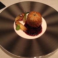 ラ・プラージュ - 黒毛和牛のヒレのアンクルート トリュフとマデラ酒の香り