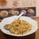 尾道らーめん 味龍 - 味龍ラーメン+半炒飯セット