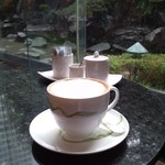 The Lounge - カプチーノ