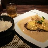 旬菜ステーキ処 らいむらいと - 【ランチ】らいむらいと風チーズハンバーグ250g