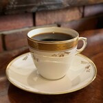 カフェ・アンセーニュ・ダングル - 
