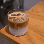 COFFEE VALLEY - 【アイスカフェラテ@税込640円】ルワンダ/キブ/中煎り