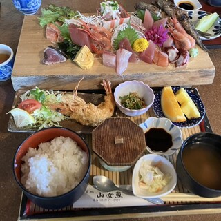 和食処 山女魚_0