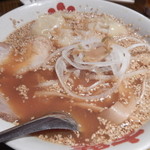 Ramen Suehiro - ひとあじ違ったゴマ入り醤油ワンタン麺　末廣