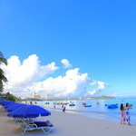 Guam Plaza Resort - ビーチまでは歩いて5～10分