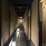 富小路 やま岸 - 