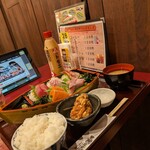 長万部酒場 - 