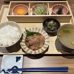 クラフトビールとおばんざい　tsunagu - 魚介の漬けランチ\1,100