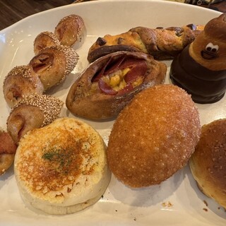 HIGENO PANYA 北のぱん焼小屋_0