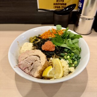 ラーメン 鷹の目_0