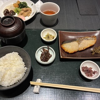 竈炊き立てごはん 土井_0