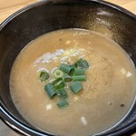 麺処 有彩 - つけ汁