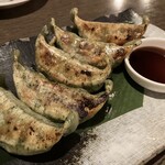 漁一 Suk海濱幕張店 - シソ餃子
