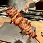 とり茶太郎 - ⑥ 比内地鶏・ホロホロ鳥のハラミと葉ニンニク
