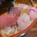 寿司と焼き鳥 大地 - 