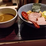 長男、もんたいちお - 