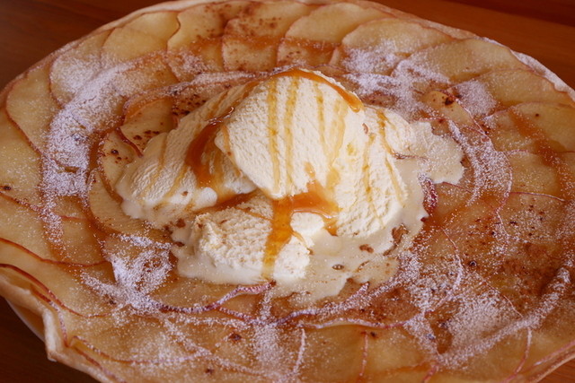 カームヒル（CalmHill） - 茂吉記念館前（ピザ）の写真