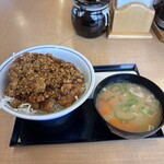 かつや - 料理写真:肉あんかけカツ丼と豚汁小