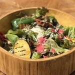 イタリアン食堂 MAS - 明日も頑張ろう！って思えるサラダ