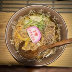 焼肉ホルモン 龍の巣 - 料理写真:■名物かすうどん ¥900