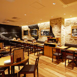 SALVATORE CUOMO & BAR - 内観写真: