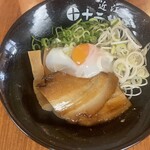 近江熟成醤油ラーメン 十二分屋 - 料理写真: