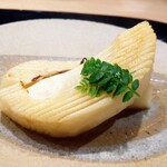 富小路 やま岸 - 焼き筍(醤油タレ)