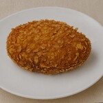デリフランス - 料理写真:カリカリチーズカレーパン