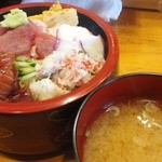 市場寿し - 日替わり丼(ネタは仕入れ状況により変動します）