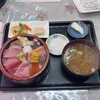 新潟本町 鈴木鮮魚 - 上海鮮丼