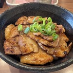 炭焼豚丼専門店 豚めし家 - 