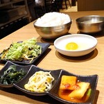 焼肉 白雲台 - 