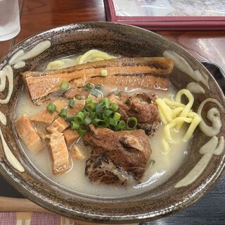 沖縄そば なかざ家_0