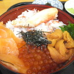 Ume Dou - 本日の日替わり丼　１８３６円　海鮮丼　【　２０１５年３月　】