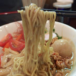 おおぜき中華そば店 - 【3/2限定】イカレそば グリーン（850円）