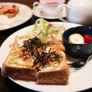 三日月とCAFE_1